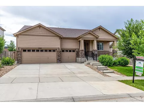 25440 E Aberdeen Dr, Aurora, CO 80016 photo 1