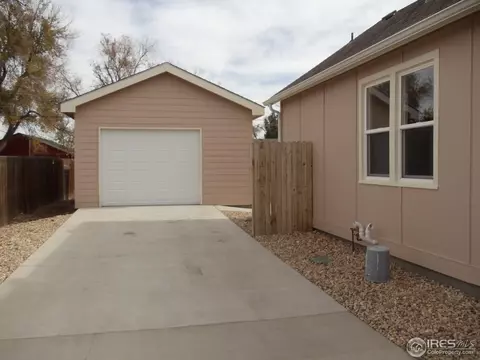 208 17th Ave, Greeley, CO 80631 photo 2