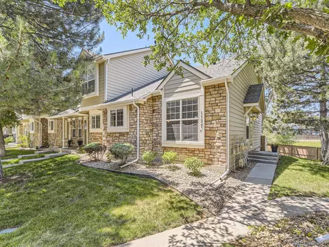 1127 S Ventura Cir #A, Aurora, CO 80017