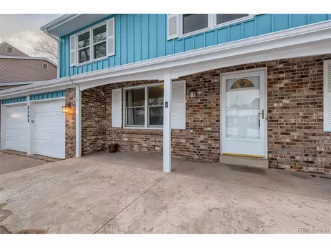 2598 S Eagle Cir, Aurora, CO 80014 photo 3