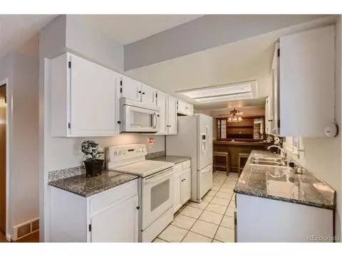 2598 S Eagle Cir, Aurora, CO 80014 photo 11