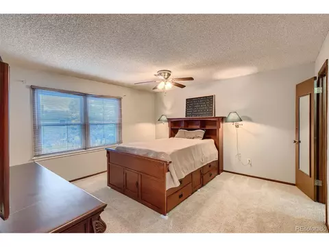 2598 S Eagle Cir, Aurora, CO 80014 photo 18