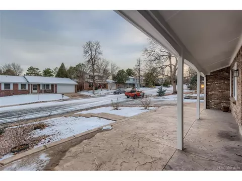 2598 S Eagle Cir, Aurora, CO 80014 photo 4