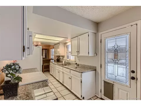 2598 S Eagle Cir, Aurora, CO 80014 photo 10
