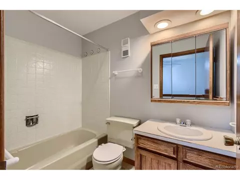 2598 S Eagle Cir, Aurora, CO 80014 photo 26