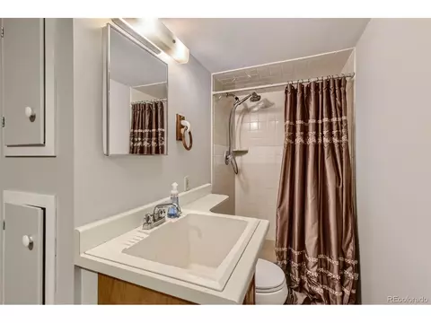 2598 S Eagle Cir, Aurora, CO 80014 photo 31