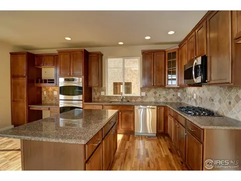 58 Cayuga St, Johnstown, CO 80534 photo 3