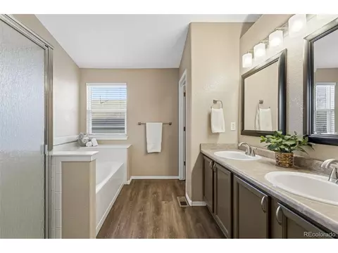 Bath - 6471 St Vrain Ranch Blvd, Firestone, CO 80504 photo 5 of 9