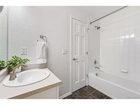 Bath - 6471 St Vrain Ranch Blvd, Firestone, CO 80504 photo 3 of 9
