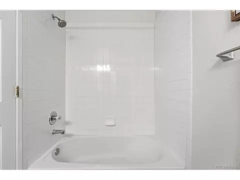 Bath - 6471 St Vrain Ranch Blvd, Firestone, CO 80504 photo 4 of 9