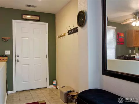 2201 E 111th Dr, Northglenn, CO 80233 photo 2