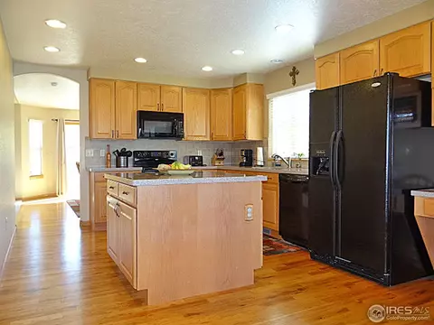 2005 Lookout Dr, Windsor, CO 80550 photo 2