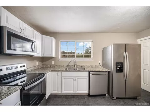 12330 E 55th Ave, Denver, CO 80239 photo 6
