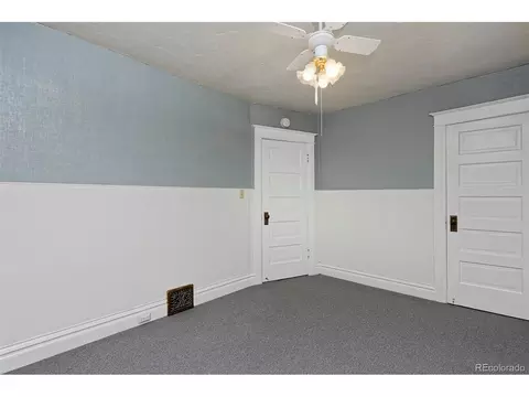 2201 Eudora St, Denver, CO 80207 photo 23