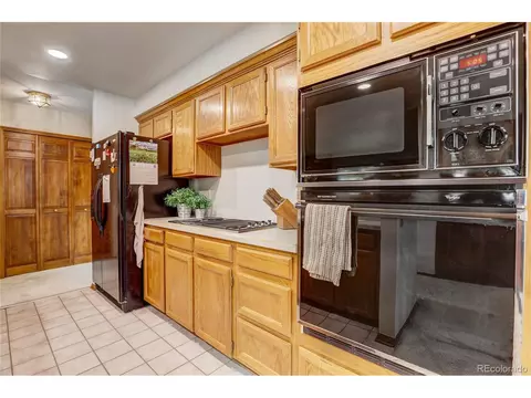 16571 E Powers Pl, Centennial, CO 80015 photo 10