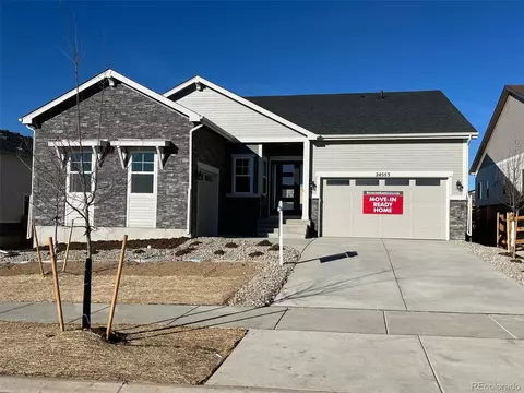 24553 E 36th Ave, Aurora, CO 80019