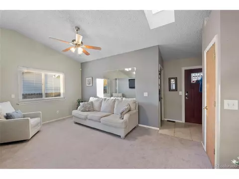 18994 E Carmel Dr, Aurora, CO 80011 photo 6