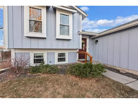 18994 E Carmel Dr, Aurora, CO 80011 photo 2