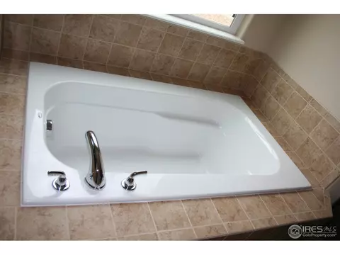 9014 Sandpiper Dr, Frederick, CO 80504 photo 9