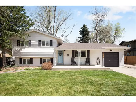 2213 E Panama Dr, Centennial, CO 80121
