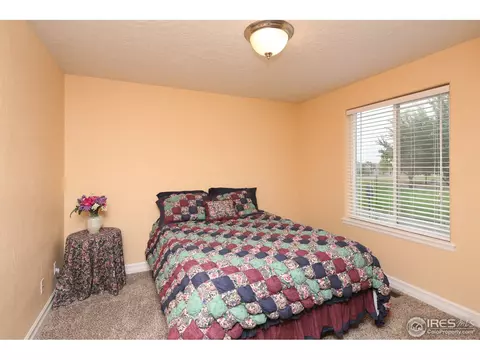 645 Torreys Peak Ln, Berthoud, CO 80513 photo 11