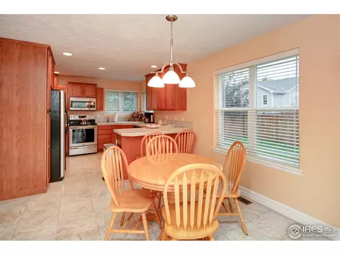 645 Torreys Peak Ln, Berthoud, CO 80513 photo 5