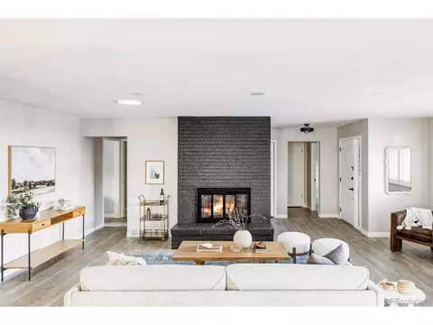Undisclosed, Englewood, CO 80113