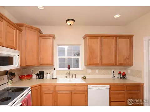 1128 Crescent Dr, Windsor, CO 80550 photo 7