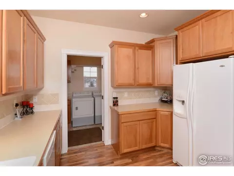 1128 Crescent Dr, Windsor, CO 80550 photo 8
