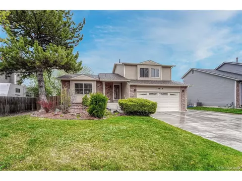 19859 Eldorado Dr, Aurora, CO 80013 photo 3