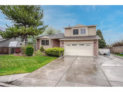 19859 Eldorado Dr, Aurora, CO 80013 photo 2