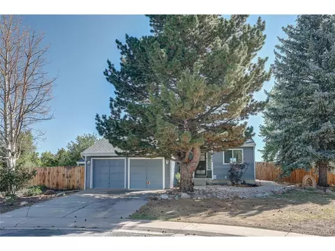 18466 E Crestline Cir, Aurora, CO 80015