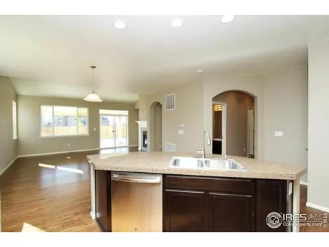 8522 Raspberry Dr, Longmont, CO 80504 photo 11
