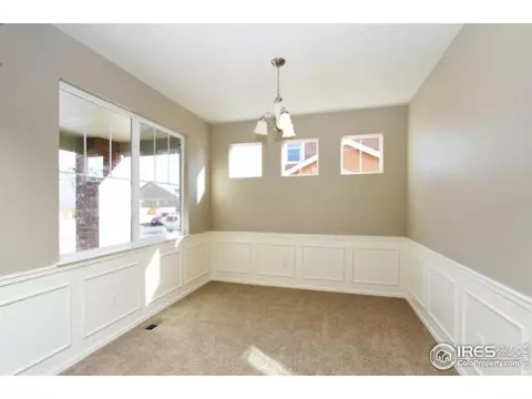 8522 Raspberry Dr, Longmont, CO 80504 photo 4