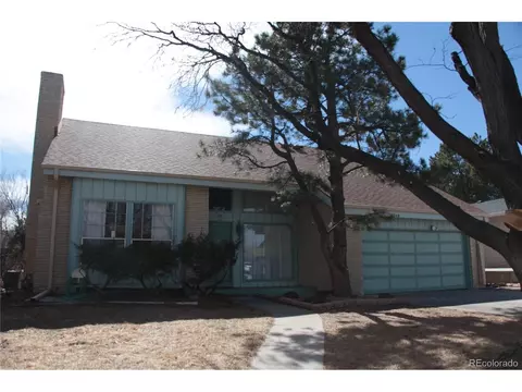 Exterior - 15362 E 8th Ave, Aurora, CO 80011 photo 3 of 5
