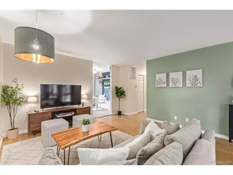 6495 E Happy Canyon Rd #10-28, Denver, CO 80237