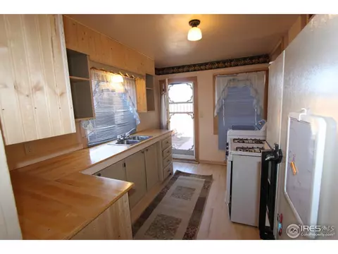 427 7th St, Greeley, CO 80631 photo 5