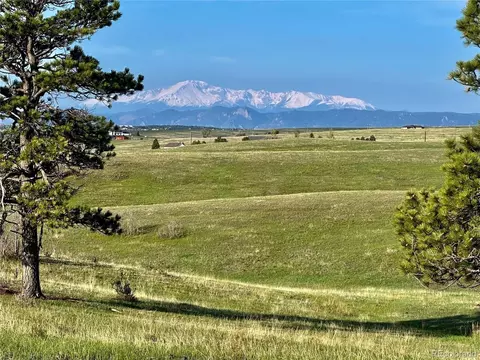 Undisclosed, Larkspur, CO 80118