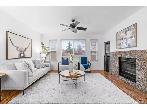 2881 S Salida Ct, Aurora, CO 80013