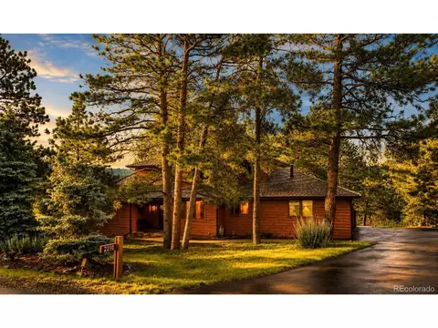2210 Juniper Ct, Golden, CO 80401