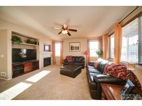 5679 Calgary St, Timnath, CO 80547 photo 2