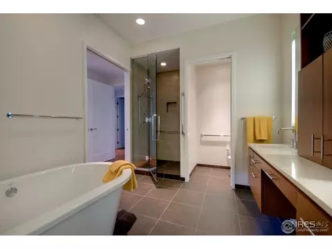1655 Walnut St #306, Boulder, CO 80302 photo 8