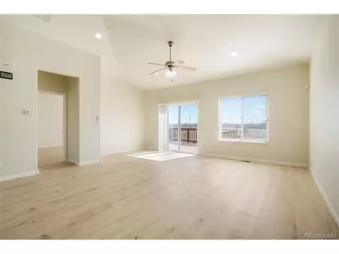 Living - 4768 E 95th Ave, Thornton, CO 80229 photo 3 of 7
