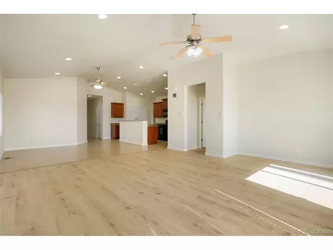 Living - 4768 E 95th Ave, Thornton, CO 80229 photo 4 of 7