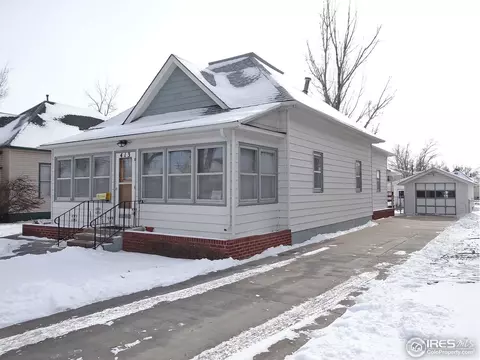 413 Walnut St, Windsor, CO 80550 photo 2