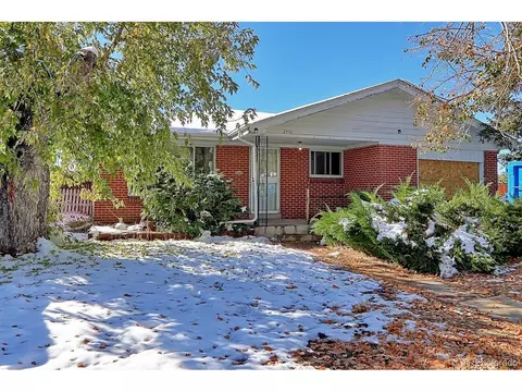 2443 Zion St, Aurora, CO 80011