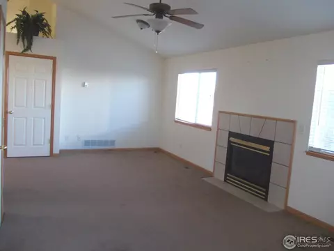 3801 Mountain View Dr, Evans, CO 80620 photo 4