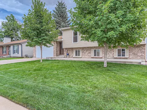 9324 Bellaire St, Thornton, CO 80229