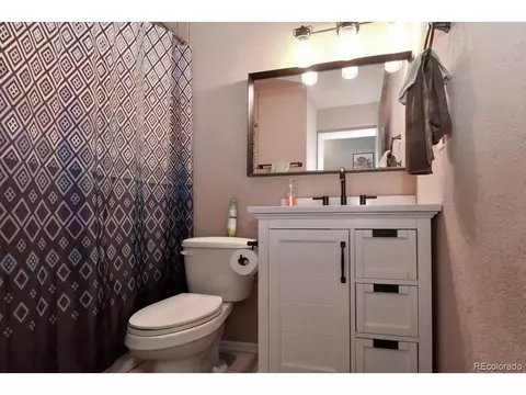 12129 E Oregon Dr, Aurora, CO 80012 photo 11
