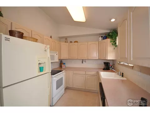 1102 Glacier Ct, Windsor, CO 80550 photo 9